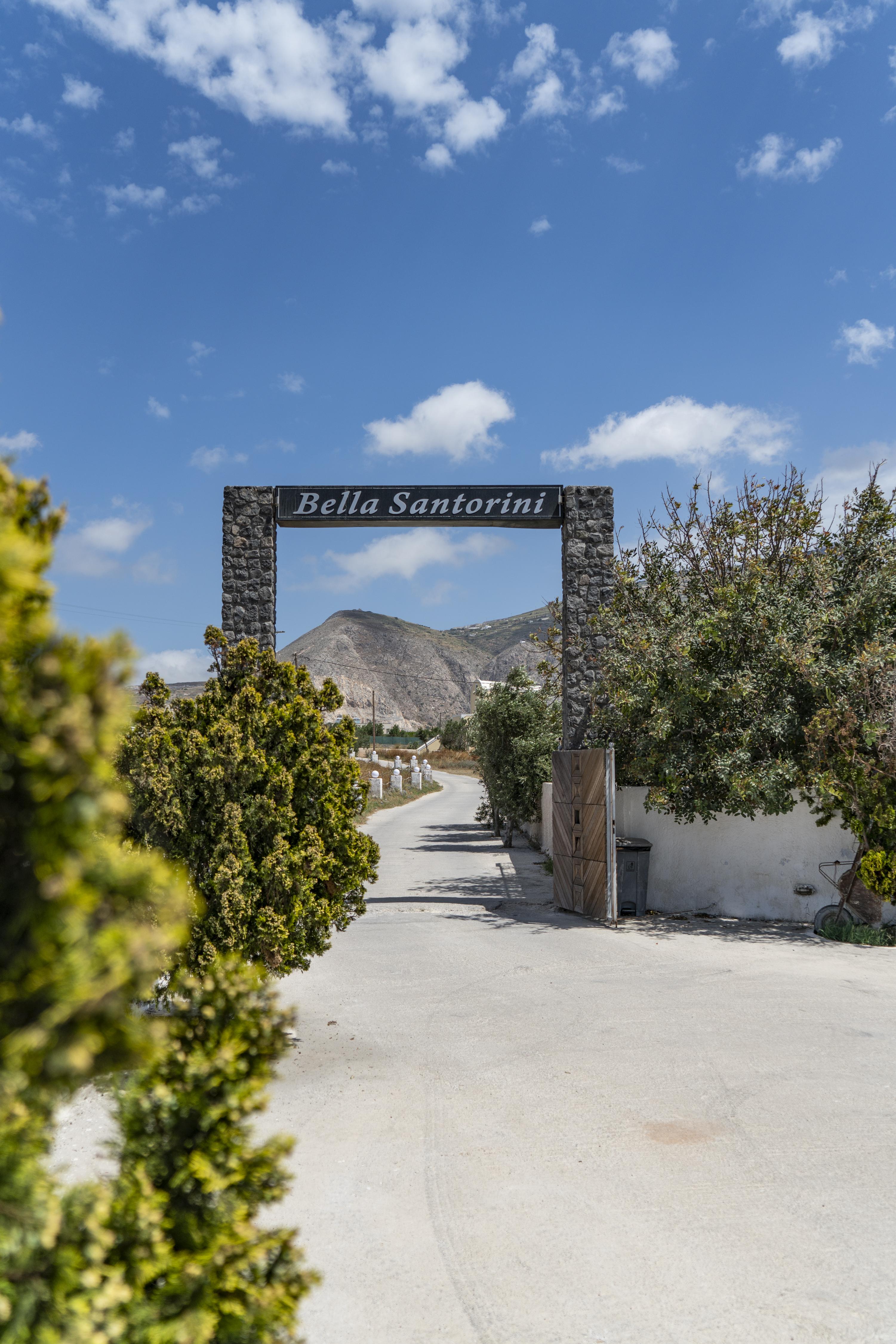 Bella Santorini Hotel Agios Georgios  Exterior photo
