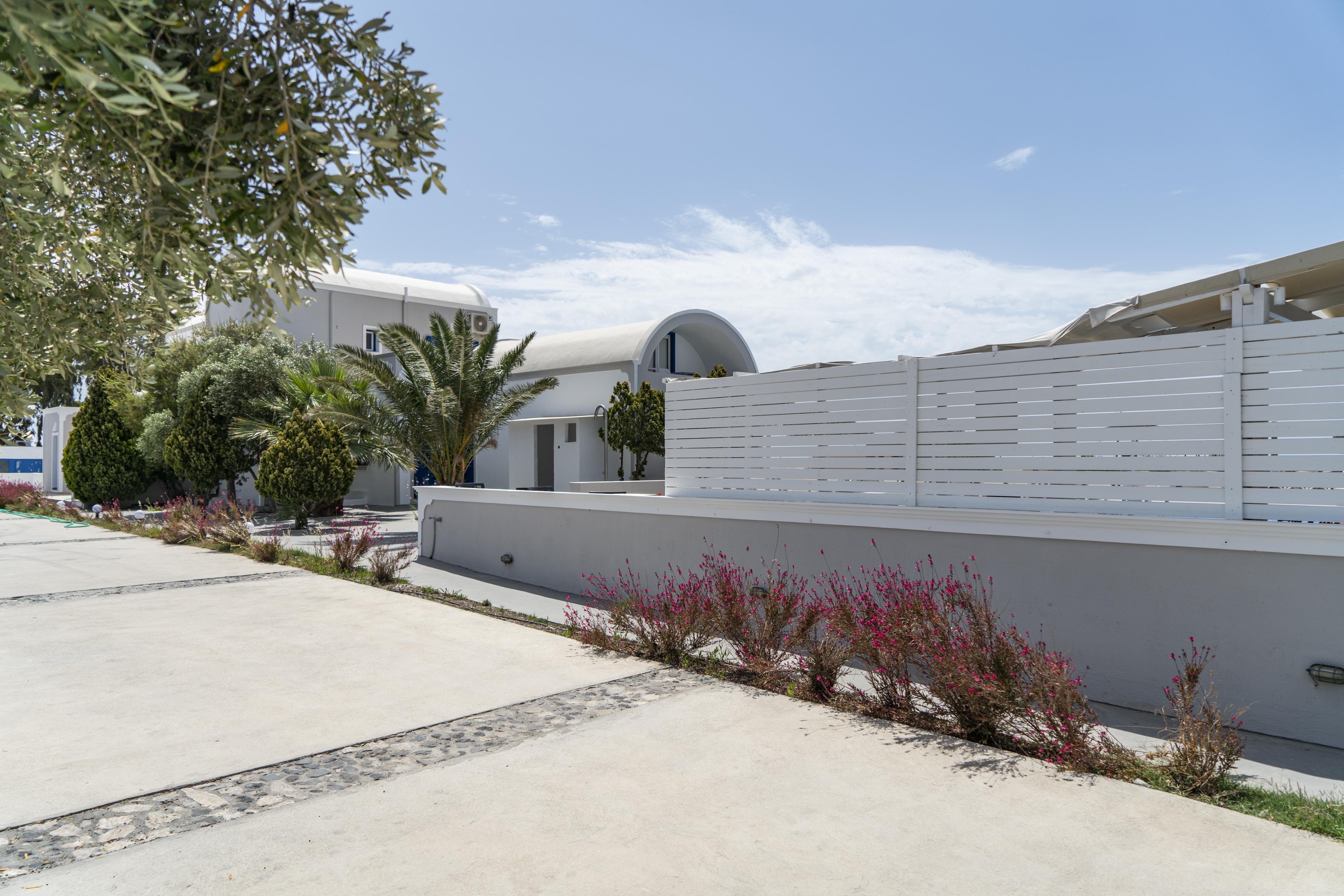 Bella Santorini Hotel Agios Georgios  Exterior photo